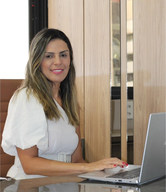 dra-michelle-cavalcante-dentista-em-maceio-14